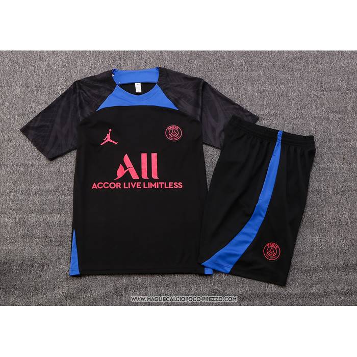 Tuta da Track
 Paris Saint-Germain Jordan 22-23 Manica Corta
 Nero
 e 
Blu
 - Pantaloncini
